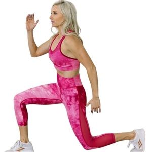 Zyia Pink Hendrix Light n Tight Capri 20” inseam legging Size 4